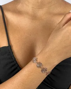 PULSEIRA ELO FLORES VAZADA FEMININA