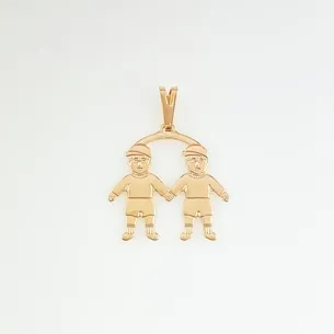 PINGENTE DOIS MENINOS LISO