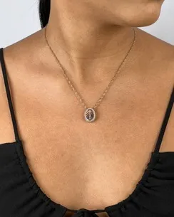 PINGENTE OVAL NOSSA SENHORA CRAVEJADA AZUL