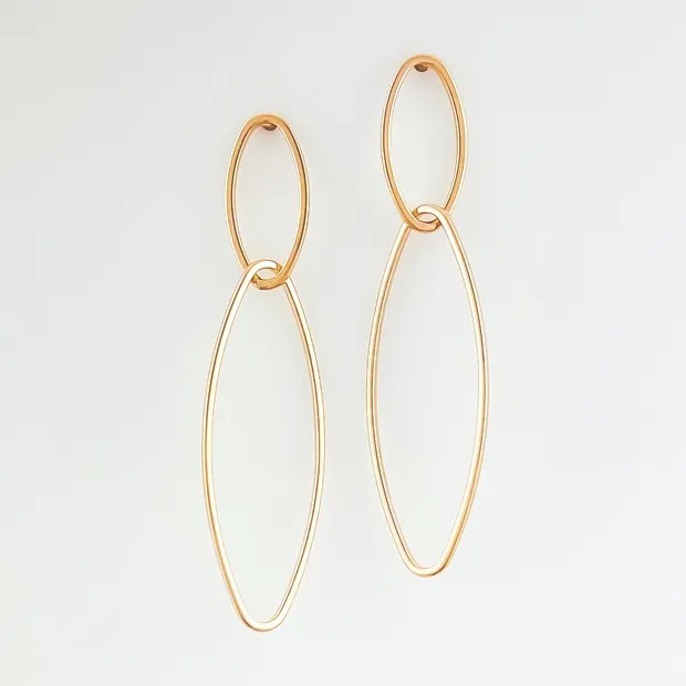 BRINCO DOIS CICULOS OVAL MEDIO