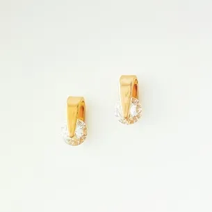 BRINCO BASE LISA DOBRADA COM ZIRCONIA NA PONTA