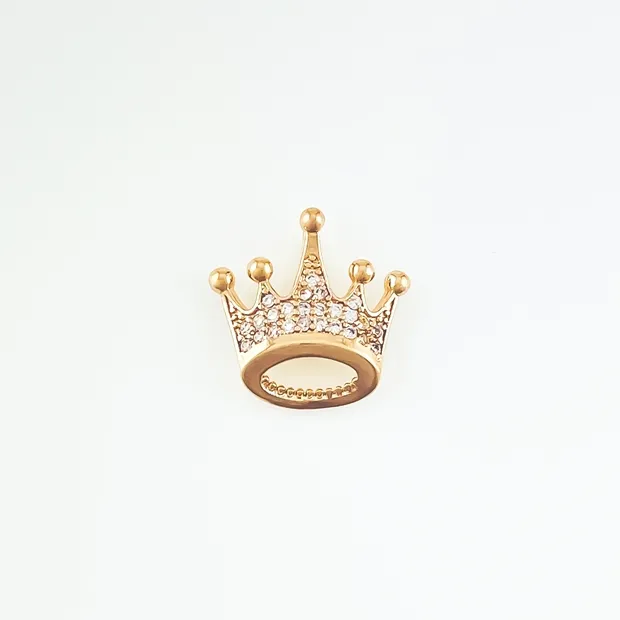 PINGENTE COROA CRAVEJADA MICRO ZIRCONIA