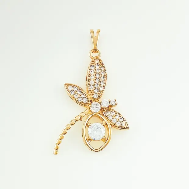 PINGENTE LIBELULA CRAVEJADA COM ZIRCONIA