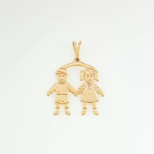 PINGENTE CASAL MENINO E MENINA