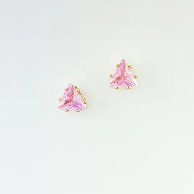 BRINCO TRIANGULO CRISTAL ROSA PEQUENO