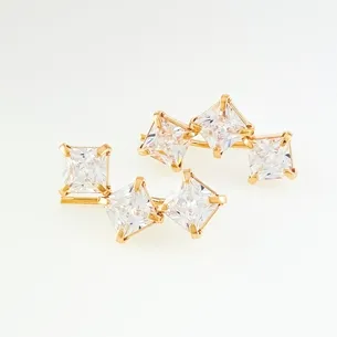 BRINCO EAR CUFF TRES PEDRAS QUADRADA ZIRCONIA