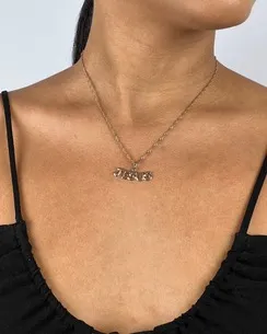 PINGENTE JESUS LISO VAZADO