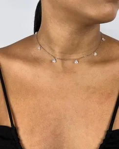 GARGANTILHA COM CORACOES DE ZIRCONIA