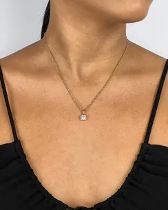 PINGENTE QUADRADO PONTO DE LUZ ZIRCONIA