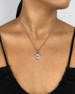 PINGENTE MANDALA OVAL COM ESPIRITO SANTO