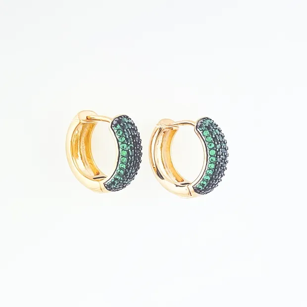 BRINCO ARGOLA CRAVEJADA MICRO ZIRCONIA