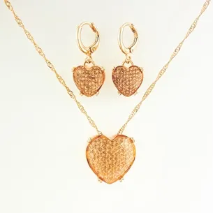 CONJUNTO TRANQUETA CORACAO NUDE E MICRO ZIRCONIA