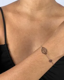 PULSEIRA FLOR E FOLHAS VAZADA FEMININA