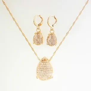 CONJUNTO TRANQUETA GOTA CRISTAL E MICRO ZIRCONIA
