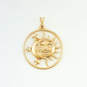 PINGENTE CARA METADE LISA SOL E LUA