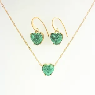 CONJUNTO GANCHO CORACAO VERDE E MICRO ZIRCONIA
